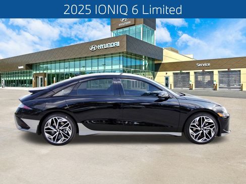 New 2025 Hyundai Ioniq 6 Limited image 4