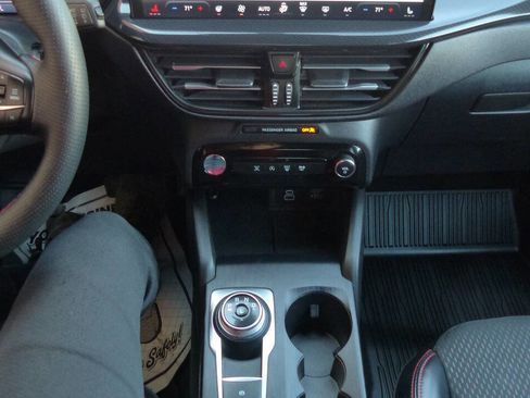 Used 2025 Ford Escape ST-Line w/ Tech Pack #1 image 31