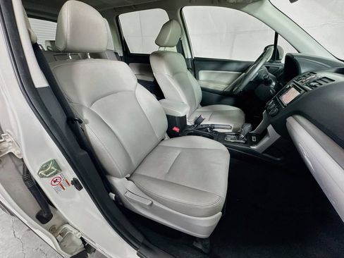 Used 2015 Subaru Forester 2.5i Touring w/ Eyesight & Navigation System AWD/4WD image 35