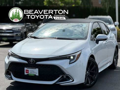 Certified 2025 Toyota Corolla XSE FWD image 1