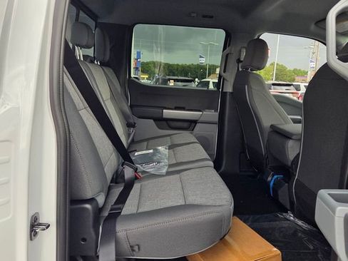New 2026 Ford F250 XL w/ STX Appearance Package AWD/4WD image 16