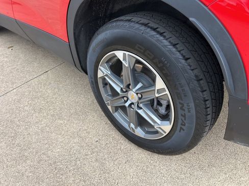 Used 2023 Chevrolet Blazer LT w/ Driver Confidence Package image 9