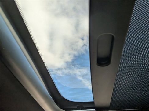 Used 2024 MINI Cooper Clubman S w/ Signature Upholstery Package image 25