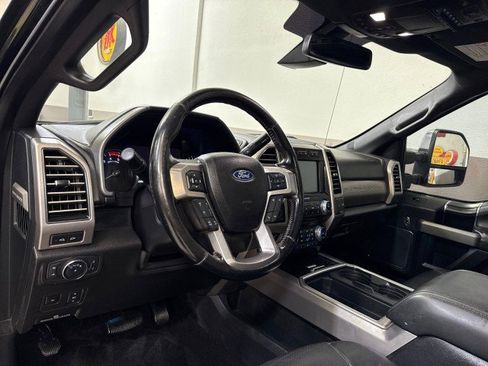 Used 2018 Ford F250 Platinum w/ Platinum Ultimate Package image 18