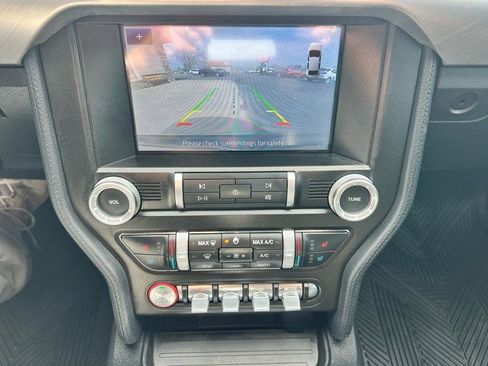 Used 2019 Ford Mustang Premium image 14