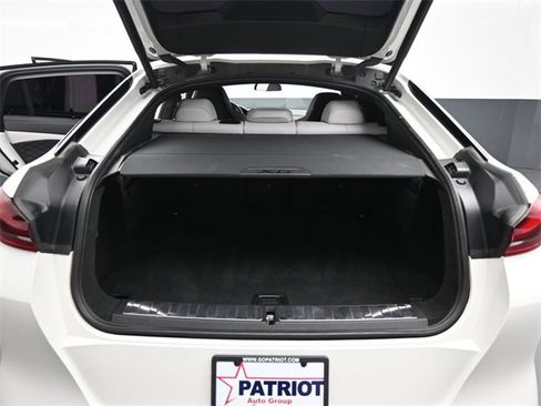 Used 2022 BMW X6 M Base w/ Competition Package image 20