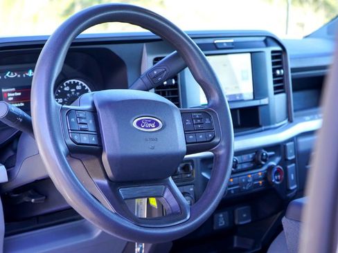 Used 2025 Ford F250 XL w/ XL Chrome Package AWD/4WD image 9