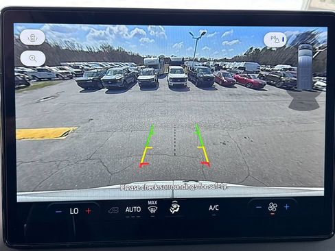 New 2026 Ford Transit 250 148 Medium Roof w/ Load Area Protection Package RWD image 26