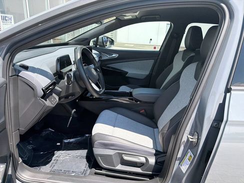 Used 2024 Volkswagen ID.4 Pro AWD/4WD image 11