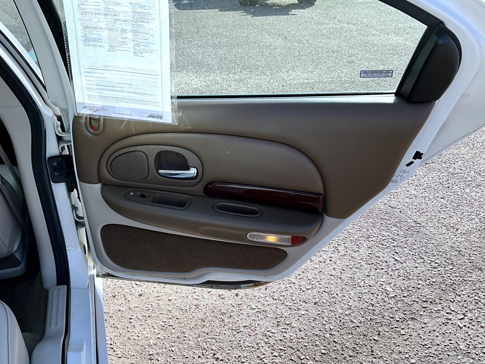 Used 1999 Chrysler LHS FWD image 20
