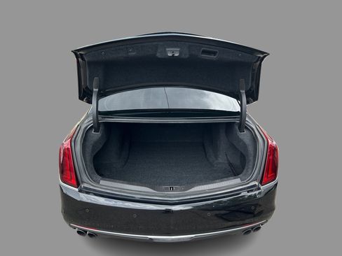 Used 2018 Cadillac CT6 Premium Luxury w/ Super Cruise Package AWD/4WD image 18