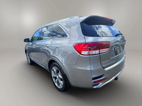 Used 2016 Kia Sorento SX FWD image 9
