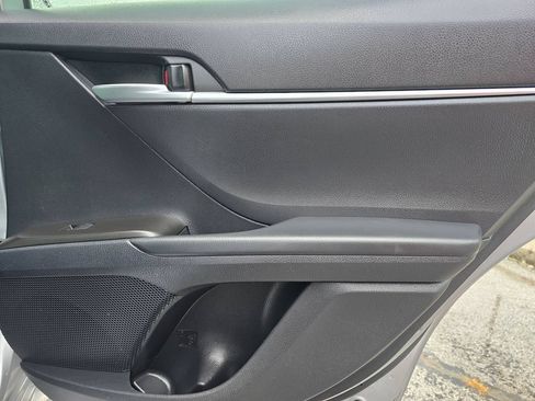 Used 2023 Toyota Camry SE FWD image 35