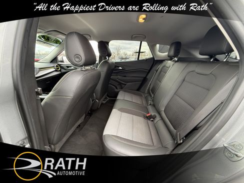 Used 2024 Chevrolet Trax LT w/ Driver Confidence Package image 17