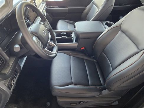 New 2026 Ford F250 Lariat w/ Black Appearance Package image 10
