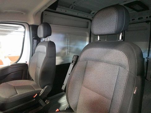 New 2026 RAM ProMaster 1500 w/ Convenience Group image 10