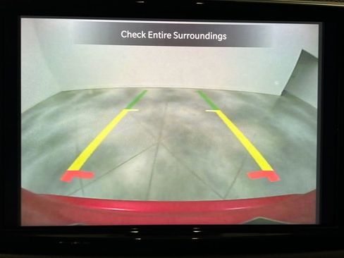 Used 2025 Chrysler Pacifica Select FWD image 67