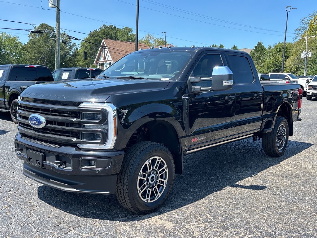 Used 2025 Ford F250 Platinum w/ Platinum Plus Package AWD/4WD image 3