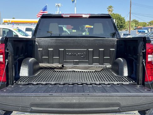 Used 2026 Chevrolet Silverado 1500 LT RWD image 28