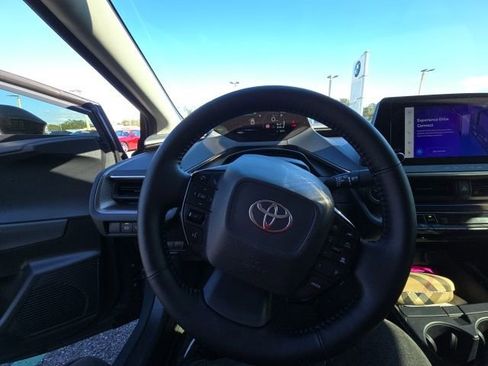 Used 2024 Toyota Prius XLE image 14