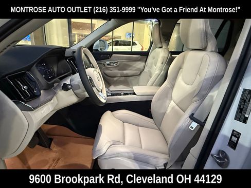 New 2026 Volvo XC90 B6 Ultra w/ Protection Package image 13