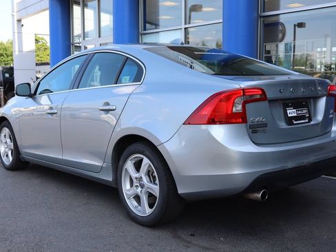 Used 2013 Volvo S60 T5 Premier Plus AWD/4WD image 3