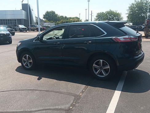 Used 2024 Ford Edge SEL w/ Convenience Package AWD/4WD image 8