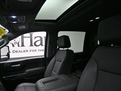 Used 2022 Chevrolet Silverado 2500 LTZ AWD/4WD image 17