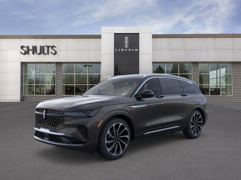 New 2024 Lincoln Nautilus Black Label image 1