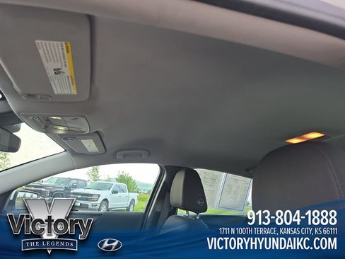 Used 2024 Chevrolet Malibu LT FWD image 21