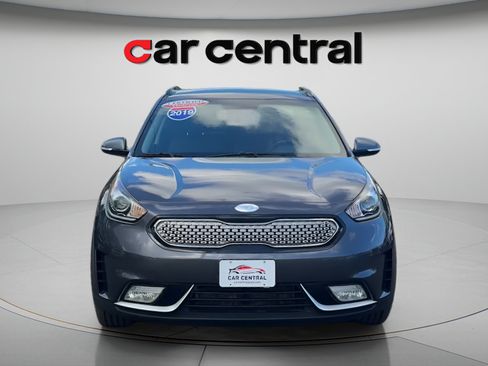 Used 2019 Kia Niro S Touring FWD image 8