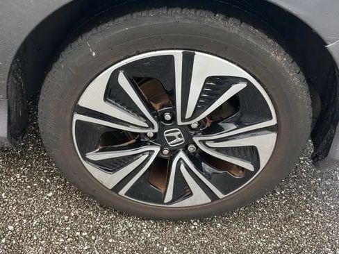 Used 2018 Honda Civic EX-T image 18