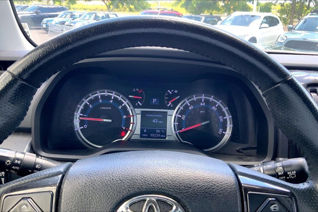 Used 2018 Toyota 4Runner TRD Pro AWD/4WD image 17