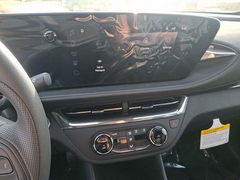 New 2026 Buick Envista Sport Touring FWD image 9