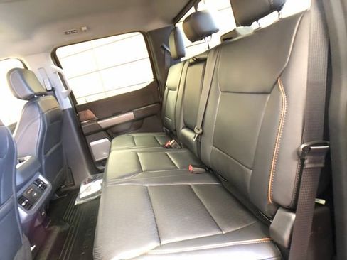 New 2026 Ford F250 Lariat w/ Black Appearance Package image 21