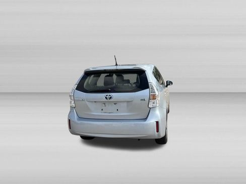 Used 2014 Toyota Prius V Three FWD image 5