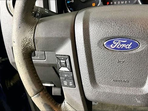 Used 2011 Ford F150 XLT w/ XLT Chrome Pkg image 12