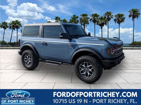 Certified 2024 Ford Bronco Badlands image 1