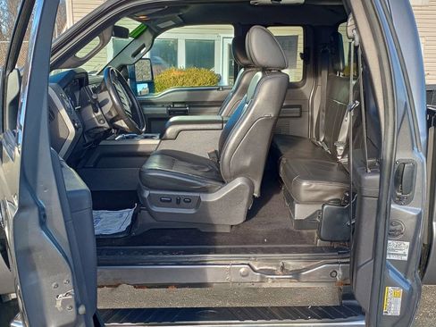 Used 2011 Ford F350 Lariat w/ Lariat Interior Pkg image 16