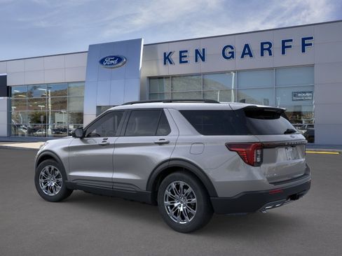 New 2026 Ford Explorer Active AWD/4WD image 5