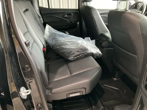 Certified 2025 Honda Ridgeline RTL image 26