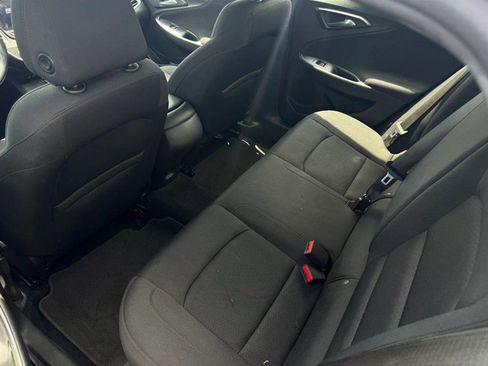 Used 2021 Chevrolet Malibu RS FWD image 16