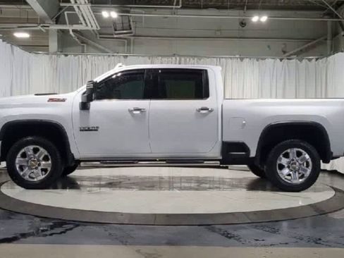 Used 2022 Chevrolet Silverado 2500 LTZ w/ LTZ Texas Edition AWD/4WD image 5