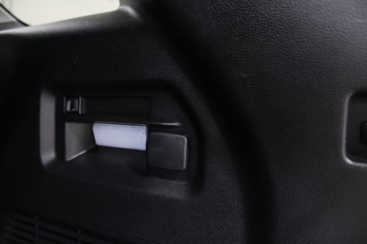 Used 2023 Ford Explorer XLT w/ Equipment Group 202A AWD/4WD image 15