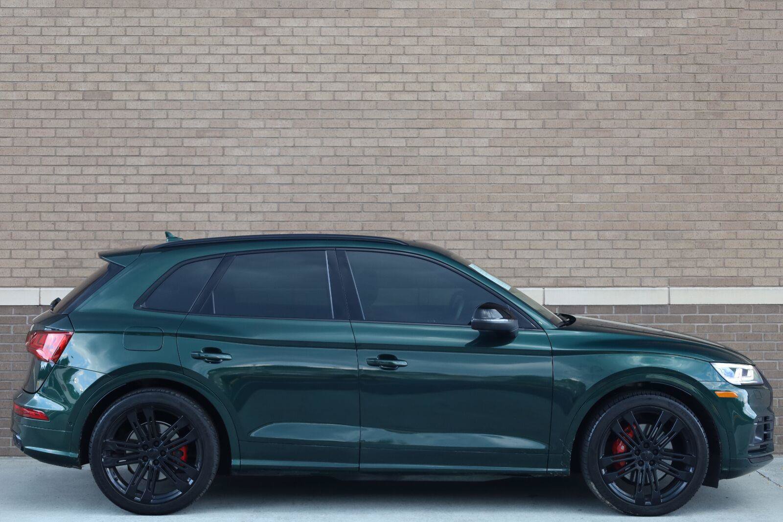 Used 2020 Audi SQ5 Prestige AWD/4WD image 3