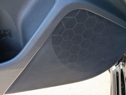 Certified 2025 Subaru Crosstrek 2.5i Limited w/ Crosstrek Mirror Package image 10