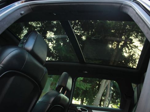 Used 2014 Porsche Cayenne GTS AWD/4WD image 27
