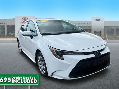 Used 2023 Toyota Corolla LE w/ Carpet Mat Package (TMS) FWD image 1