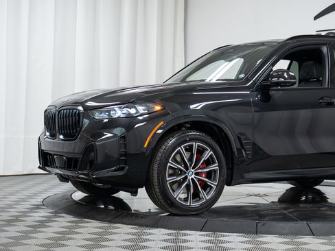 New 2026 BMW X5 xDrive40i w/ M Sport Package image 24