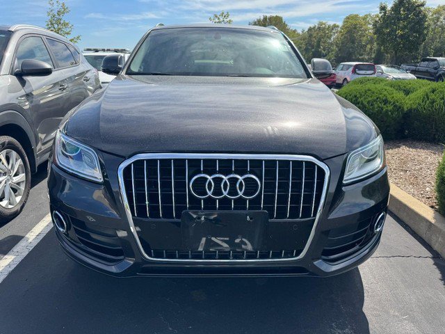 Used 2016 Audi Q5 2.0T Premium Plus w/ Technology Package AWD/4WD image 2